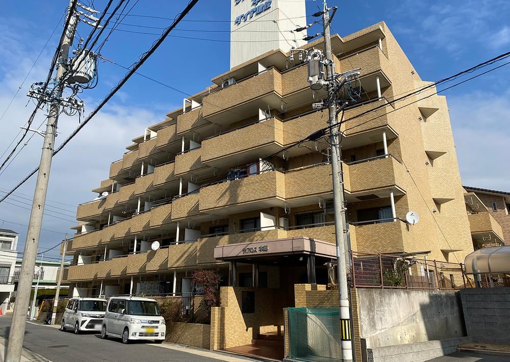 2DK apartment in Meito Ward, Nagoya, Aichi - Photo 1