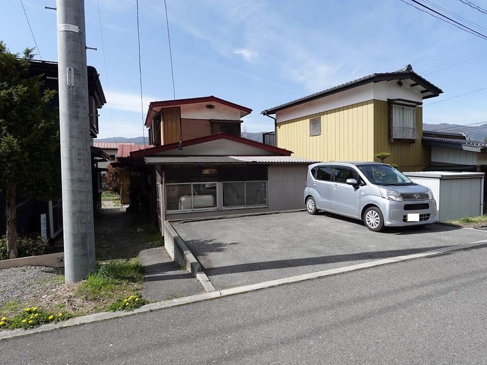 4DK house in Chino, Nagano - Photo 1