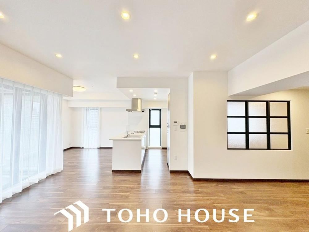 2LDK apartment in Fukushima Ward, Osaka - Photo 1