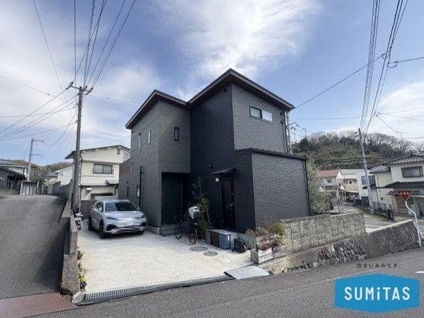 3LDK+S house in Matsuyama, Ehime - Photo 1