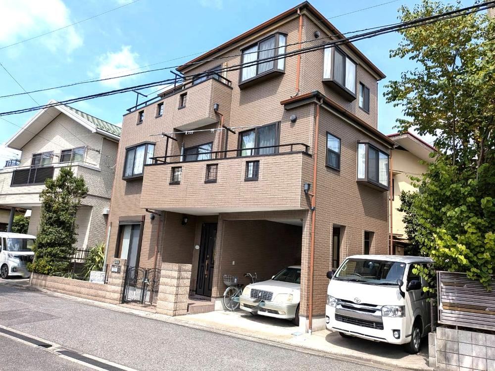 4LDK house in Toda, Saitama - Photo 1