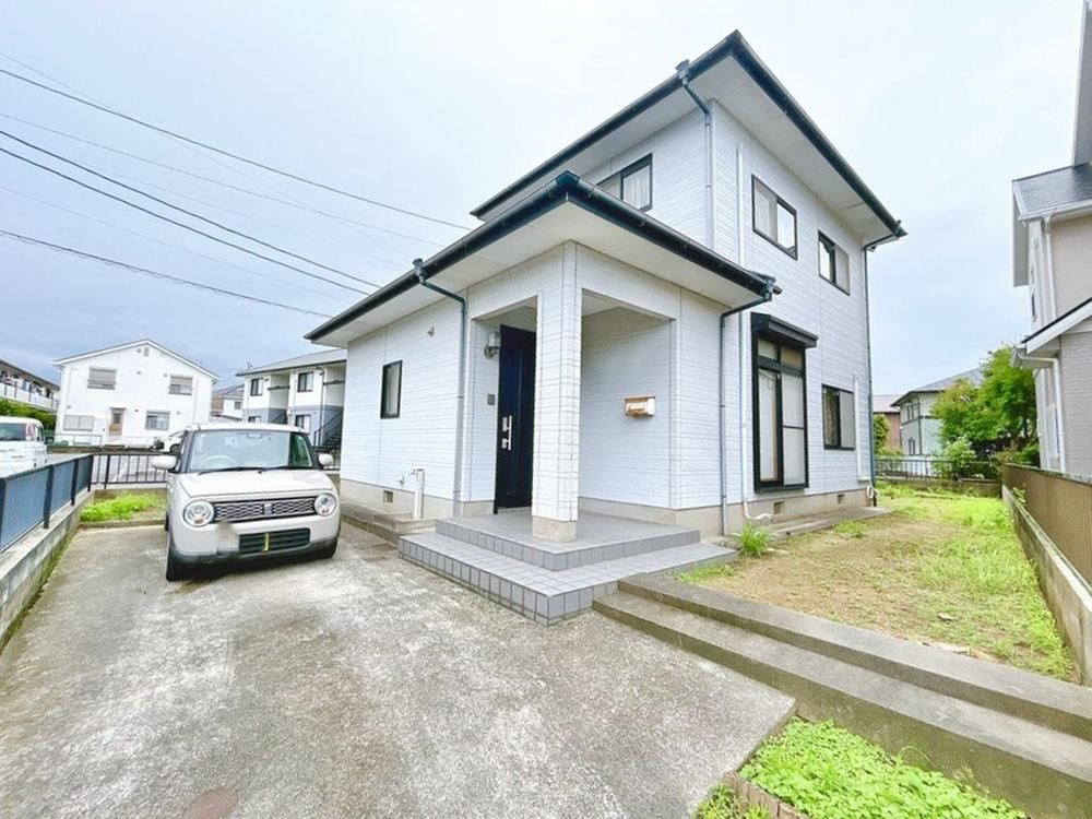 4LDK house in Omura, Nagasaki - Photo 1