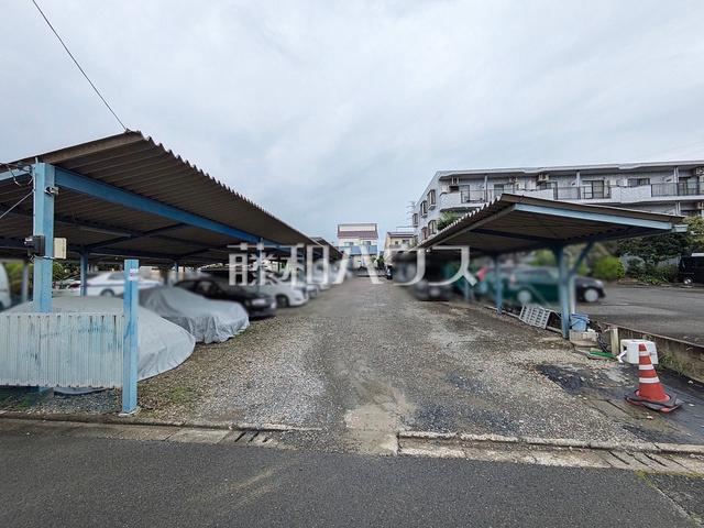 552 m² land in Setagaya Ward, Tokyo - Photo 1