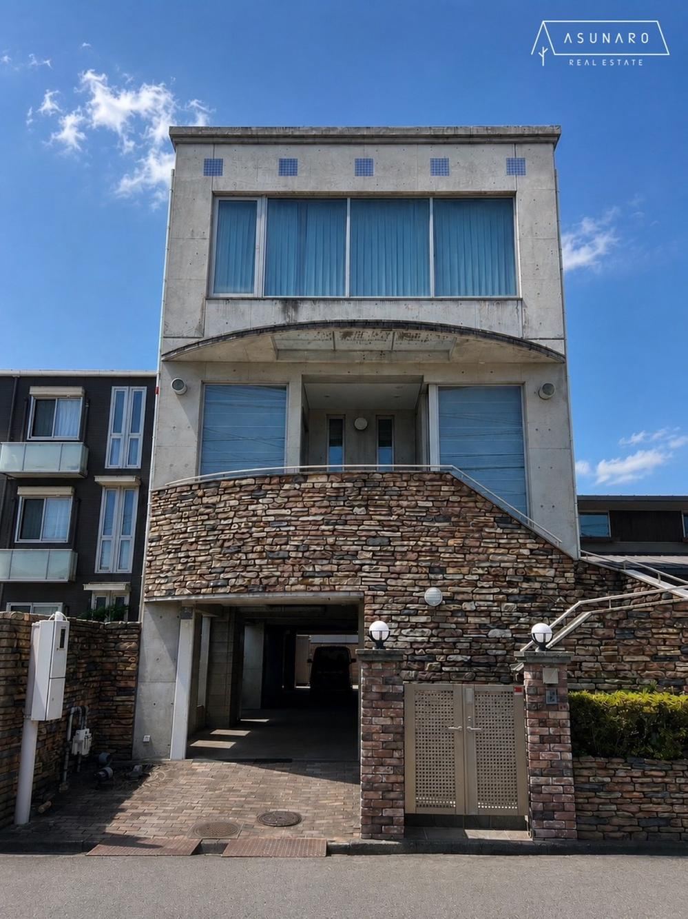 4LDK+3S house in Oita, Oita - Photo 1