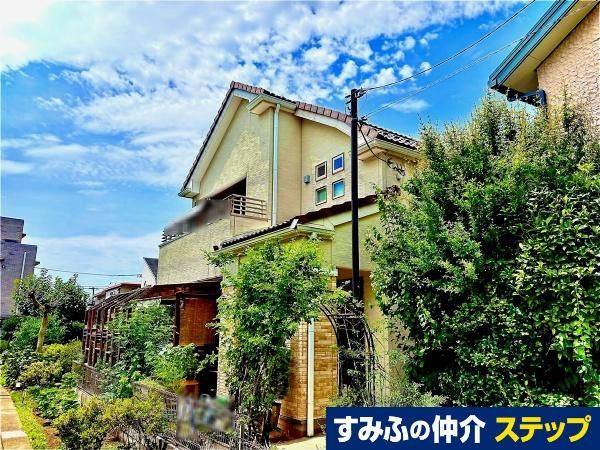 4LDK+2S house in Shinjuku Ward, Tokyo - Photo 1