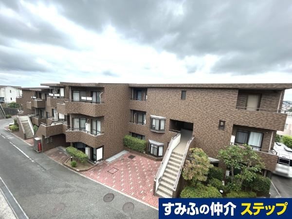 3LDK apartment in Kanazawa Ward, Yokohama, Kanagawa - Photo 1