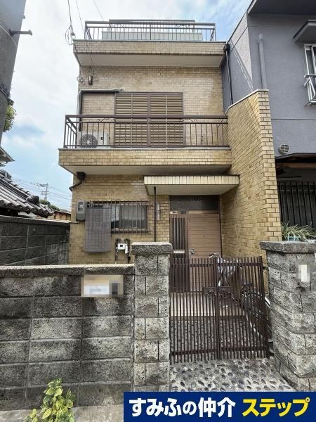 3DK house in Higashiosaka, Osaka - Photo 1
