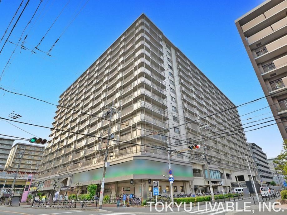 1LDK apartment in Yodogawa Ward, Osaka - Photo 1