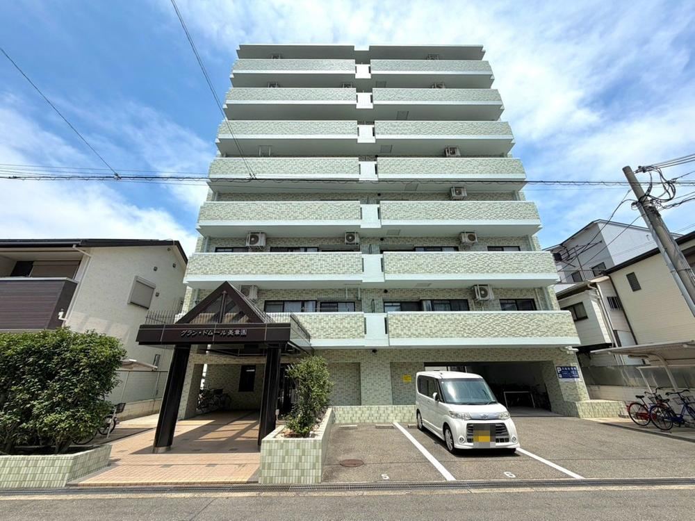 3LDK apartment in Higashisumiyoshi Ward, Osaka - Photo 1