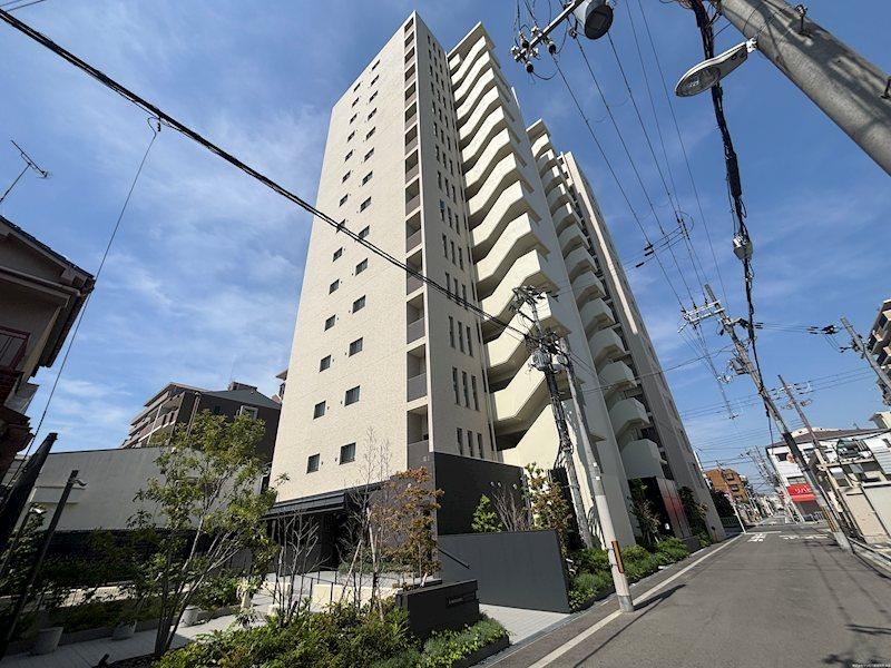 3LDK apartment in Sumiyoshi Ward, Osaka - Photo 1
