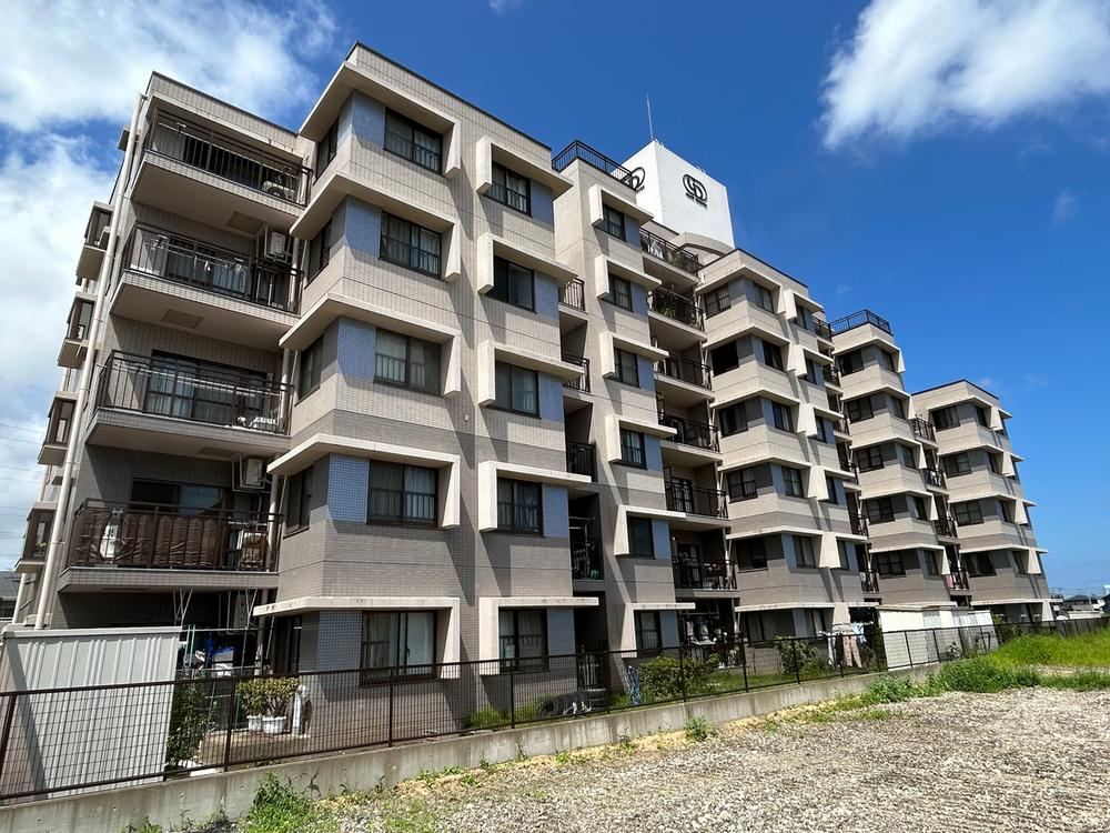 3LDK apartment in Taihaku Ward, Sendai, Miyagi - Photo 1