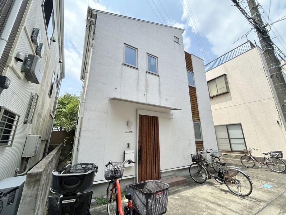 2LDK house in Edogawa Ward, Tokyo - Photo 1