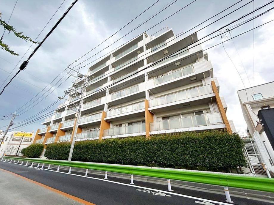 2LDK apartment in Mitaka, Tokyo - Photo 1