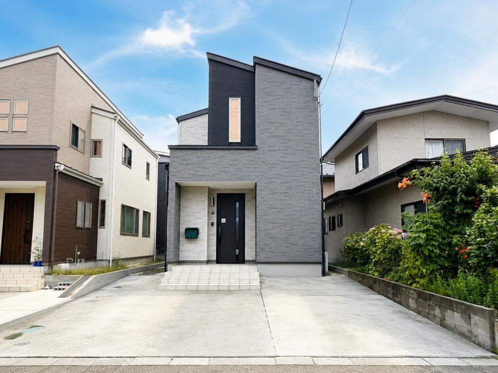 3LDK house in Akita, Akita - Photo 1