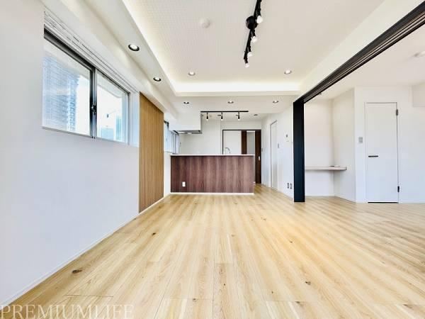 1LDK apartment in Minato Ward, Tokyo - Photo 1