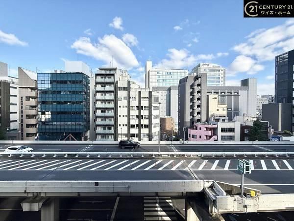 2LDK+S apartment in Taito Ward, Tokyo - Photo 1