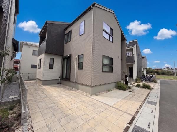 4LDK house in Ageo, Saitama - Photo 1