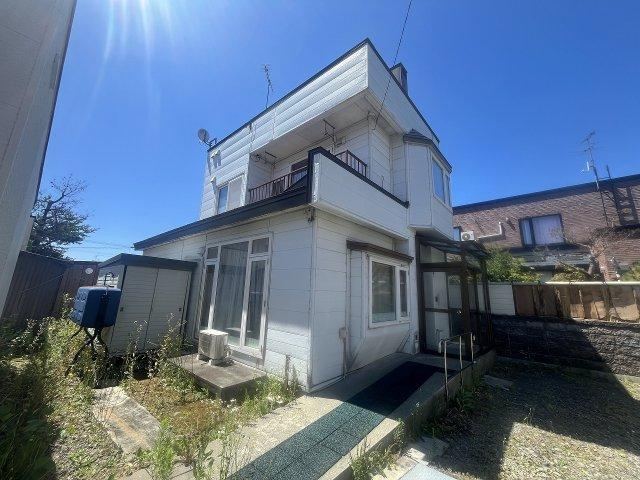 3LDK house in Shiroishi Ward, Sapporo, Hokkaido - Photo 1