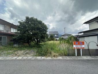 plot of land in Suwa District