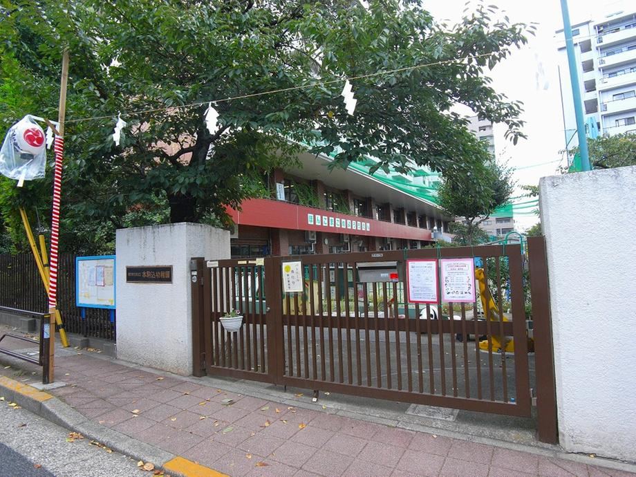 2LDK apartment in Toshima Ward, Tokyo - Photo 1