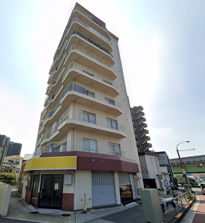2DK apartment in Katsushika Ward, Tokyo - Photo 1