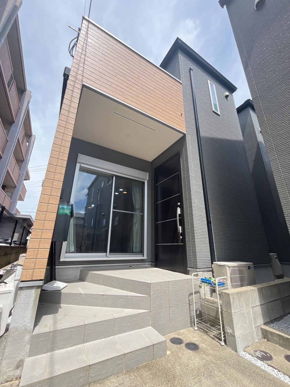 4LDK house in Onojo, Fukuoka - Photo 1