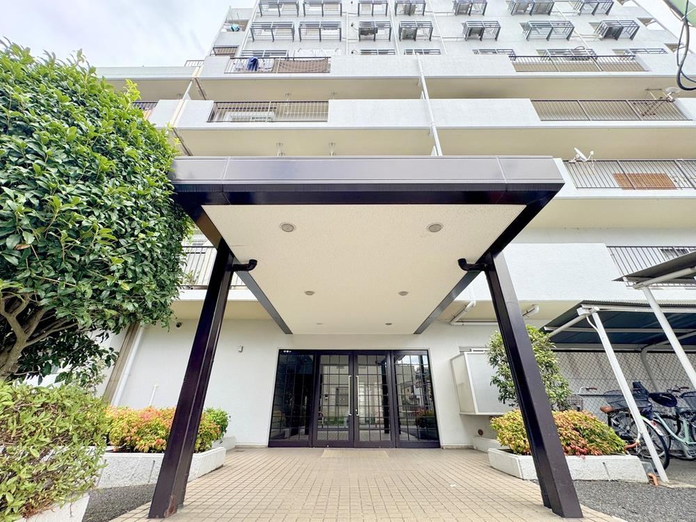 3LDK apartment in Warabi, Saitama - Photo 1