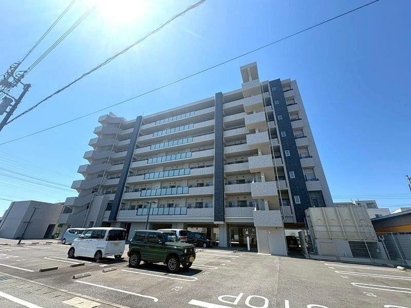 3LDK apartment in Kochi, Kochi - Photo 1