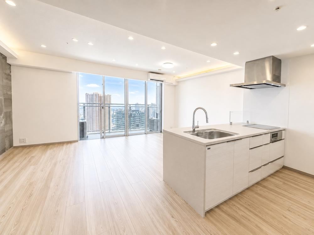 3LDK apartment in Minato Ward, Tokyo - Photo 1