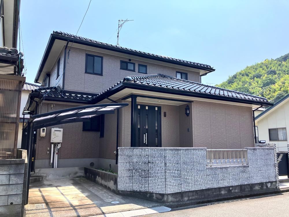5LDK house in Iwakuni, Yamaguchi - Photo 1