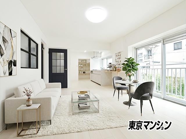 3LDK apartment in Koto Ward, Tokyo - Photo 1