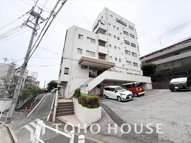 2LDK+S apartment in Itabashi Ward, Tokyo - Photo 1