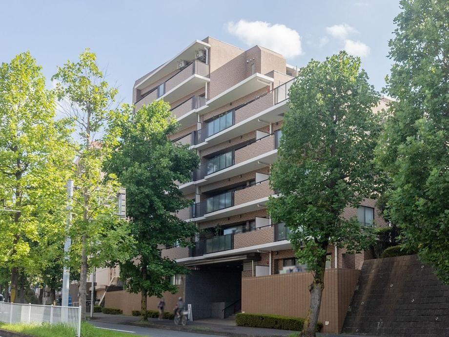 3LDK+S apartment in Aoba Ward, Yokohama, Kanagawa - Photo 1
