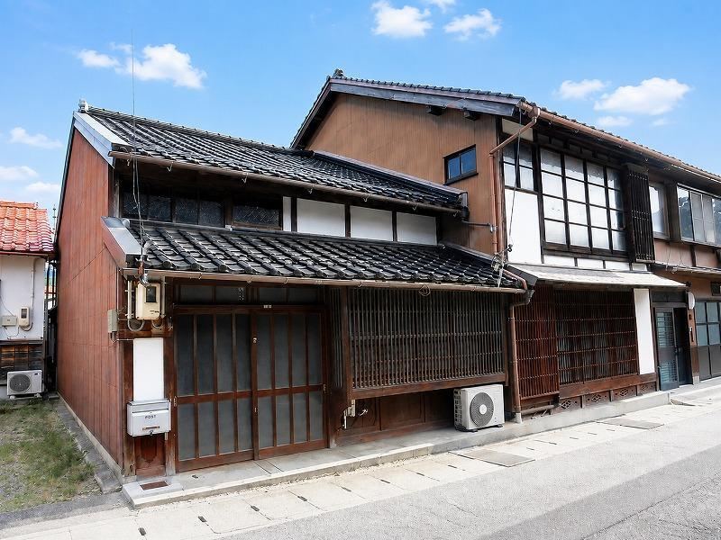 7DK house in Yasugi, Shimane - Photo 1