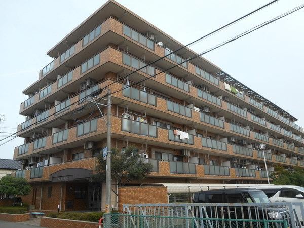 3LDK apartment in Chuo Ward, Niigata - Photo 1