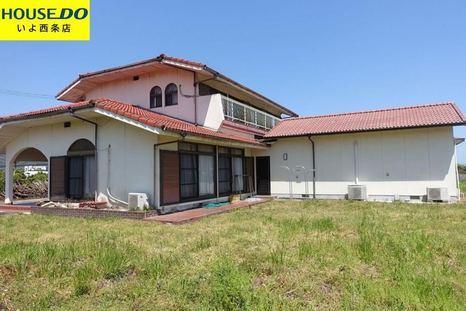 8LDK house in Saijo, Ehime - Photo 1