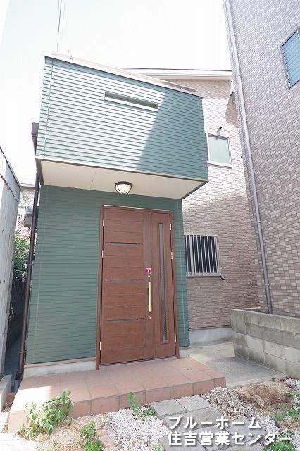 3LDK+S house in Suminoe Ward, Osaka - Photo 1
