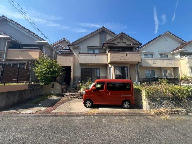 5LDK+S house in Nishi Ward, Hiroshima - Photo 1