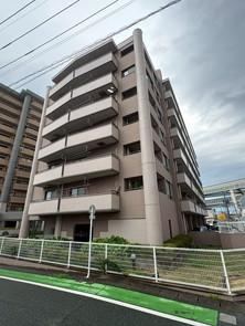 4LDK apartment in Nishi Ward, Fukuoka - Photo 1