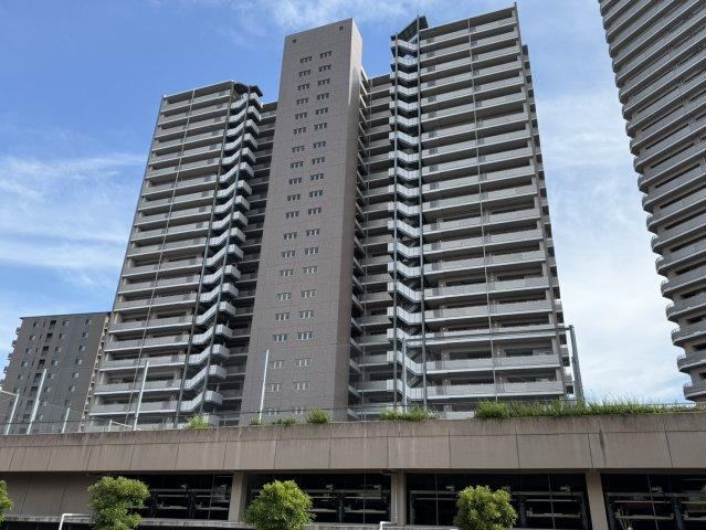 3LDK apartment in Midori Ward, Sagamihara, Kanagawa - Photo 1