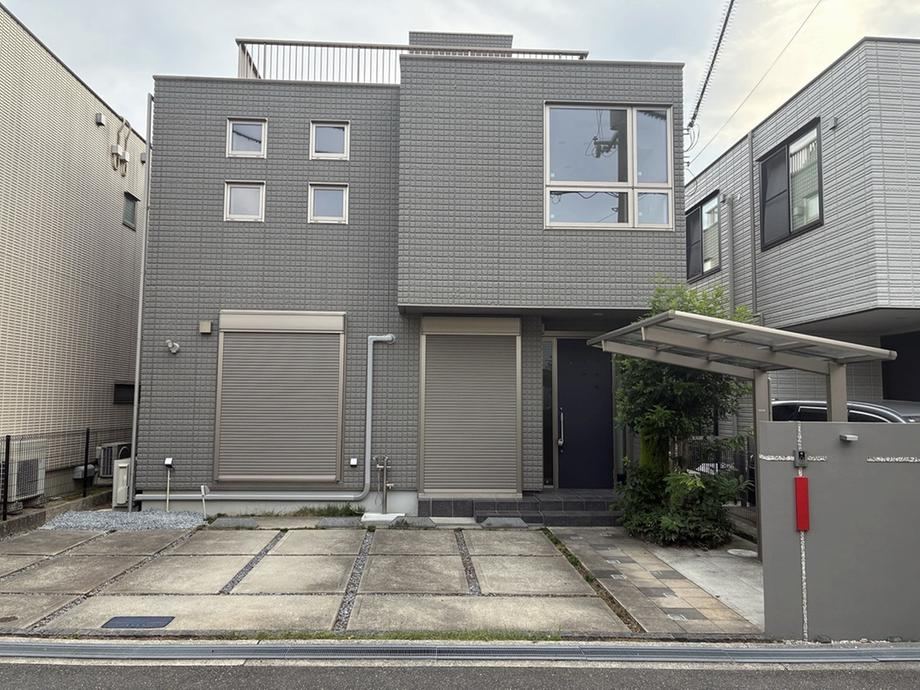 5LDK+S house in Toyonaka, Osaka - Photo 1