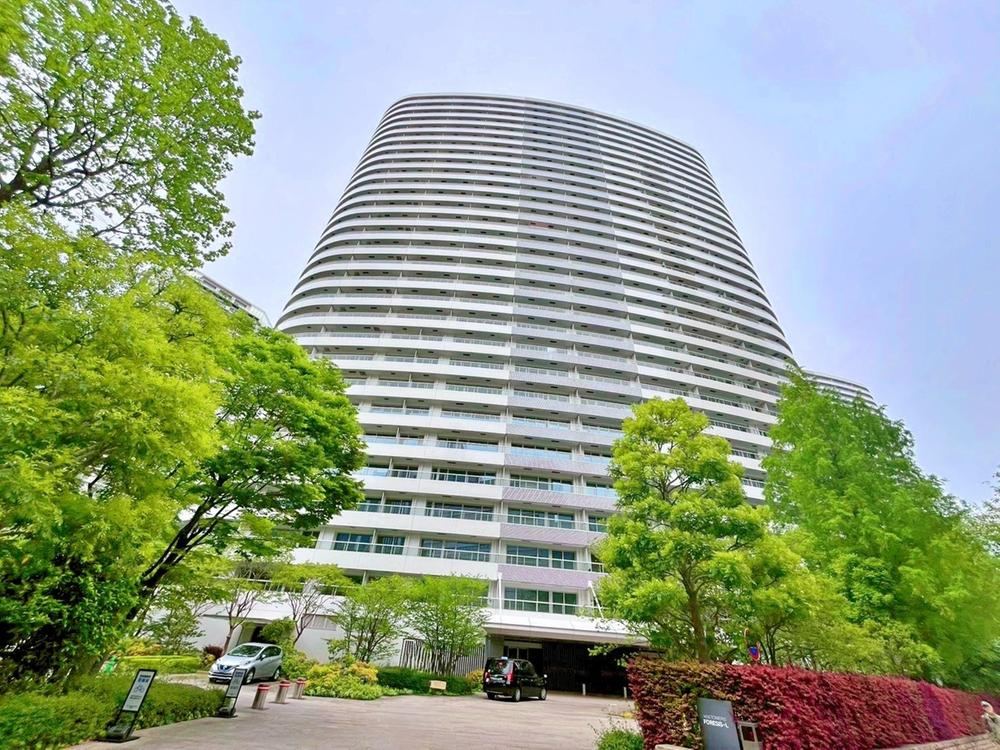 3LDK+S apartment in Nishi Ward, Yokohama, Kanagawa - Photo 1
