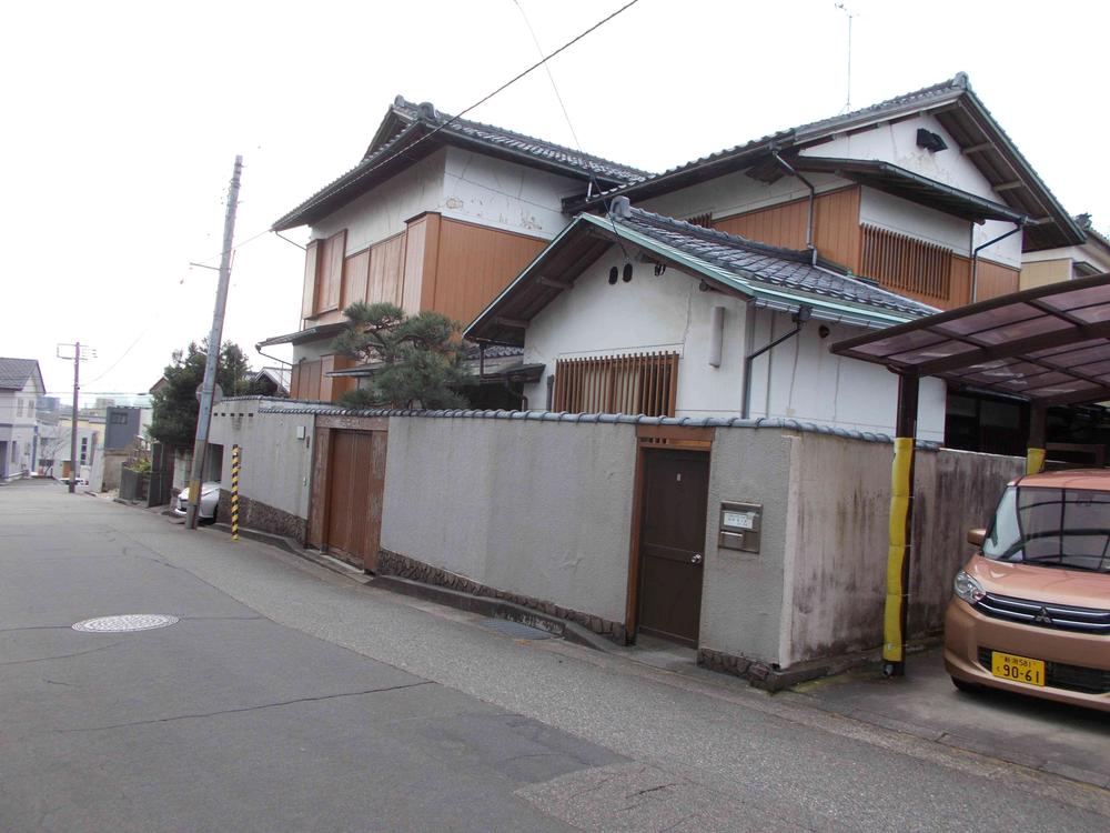 330 m² land in Chuo Ward, Niigata - Photo 1