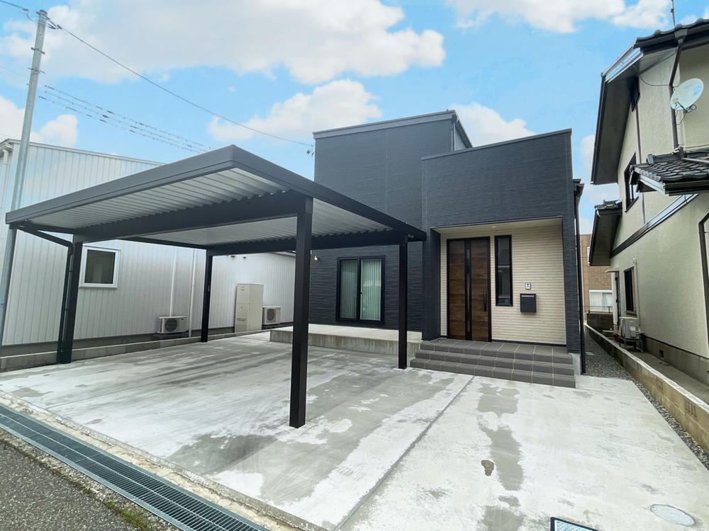 3LDK house in Hakusan, Ishikawa - Photo 1