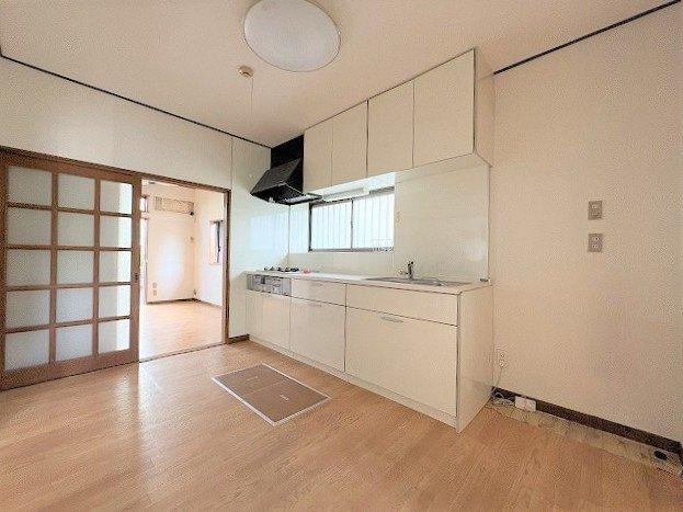 5DK house in Soka, Saitama - Photo 1