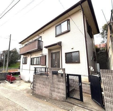4LDK house in Hanamigawa Ward, Chiba - Photo 1