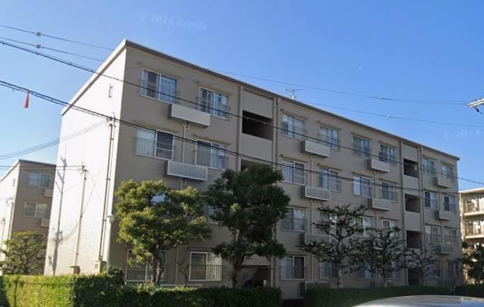 3DK apartment in Nishi Ward, Sakai, Osaka - Photo 1