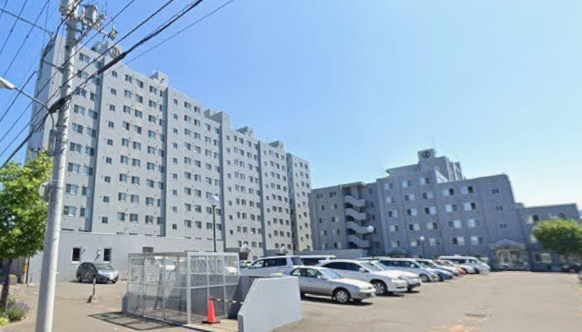 3LDK apartment in Nishi Ward, Sapporo, Hokkaido - Photo 1