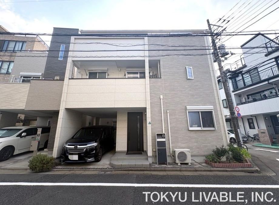 4LDK house in Edogawa Ward, Tokyo - Photo 1