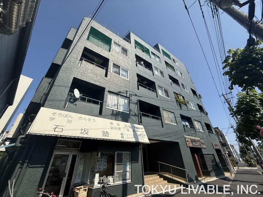 2LDK apartment in Ota Ward, Tokyo - Photo 1